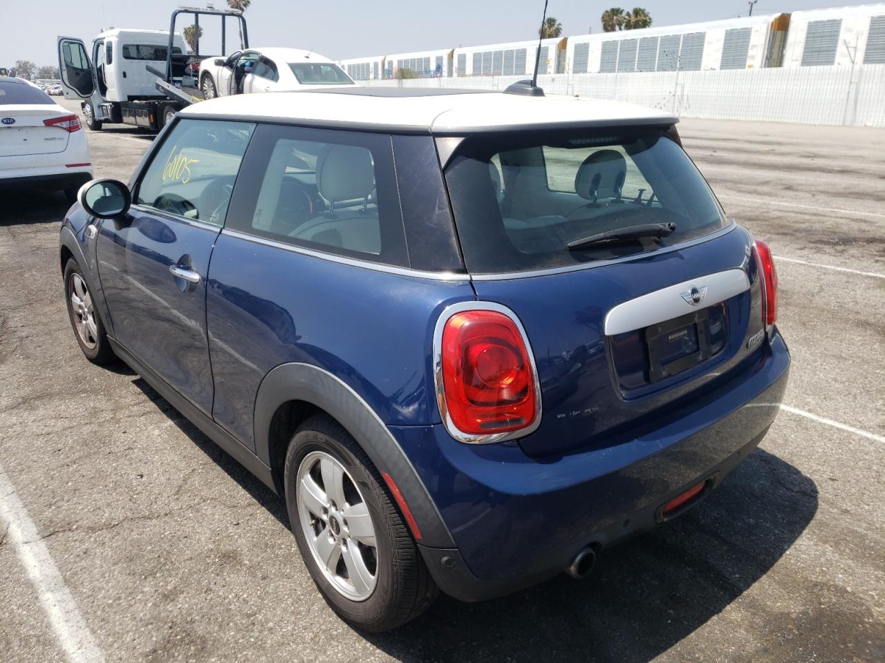 Photo 3 from auction – 2015 MINI COOPER with VIN WMWXM5C52FT938402