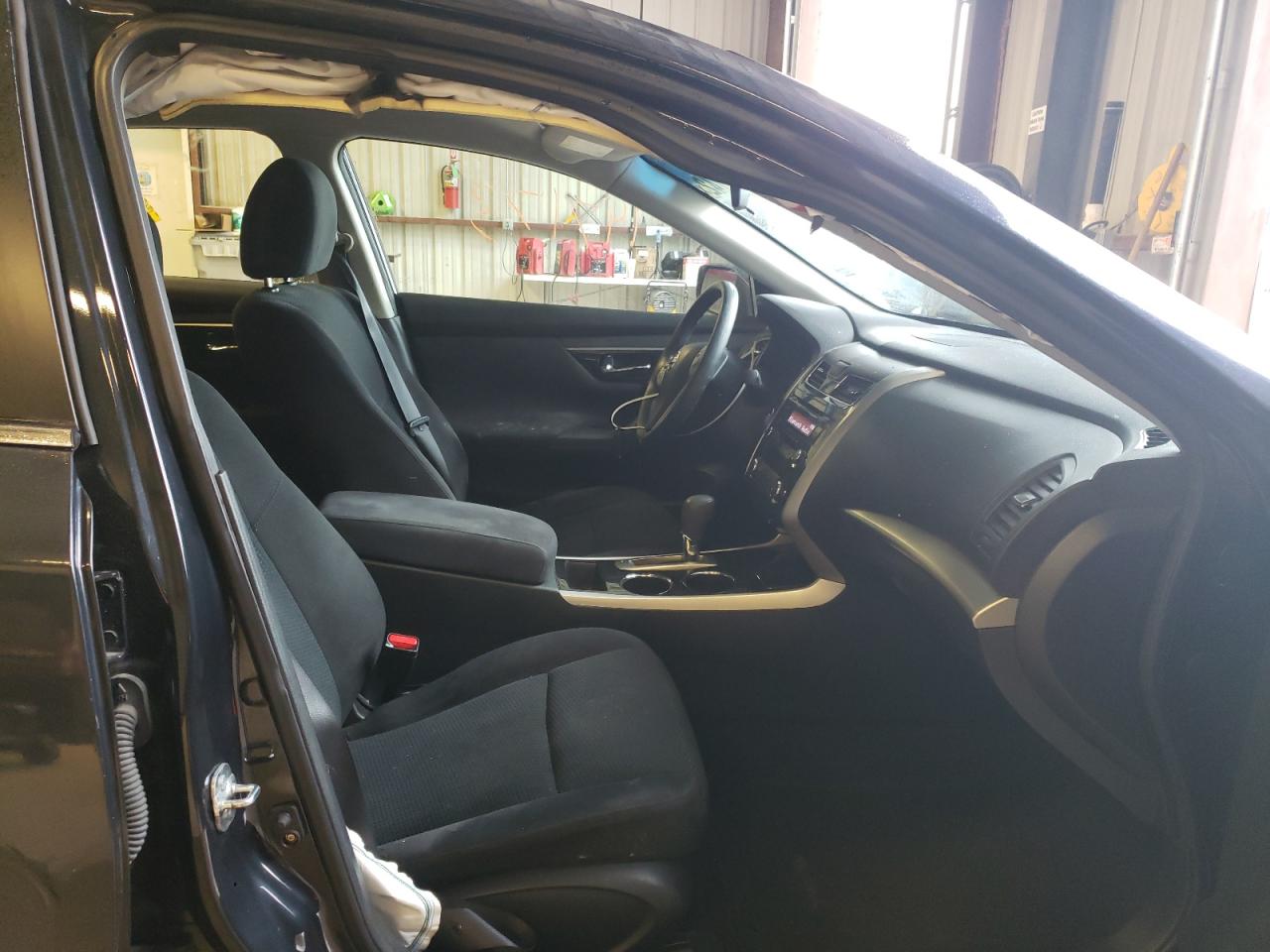 Photo 5 from auction – 2014 NISSAN ALTIMA 2.5 with VIN 1N4AL3AP4EC144025