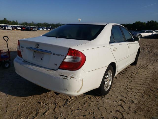 Photo 4 from auction – 2004 TOYOTA CAMRY LE with VIN 4T1BF32K44U073597