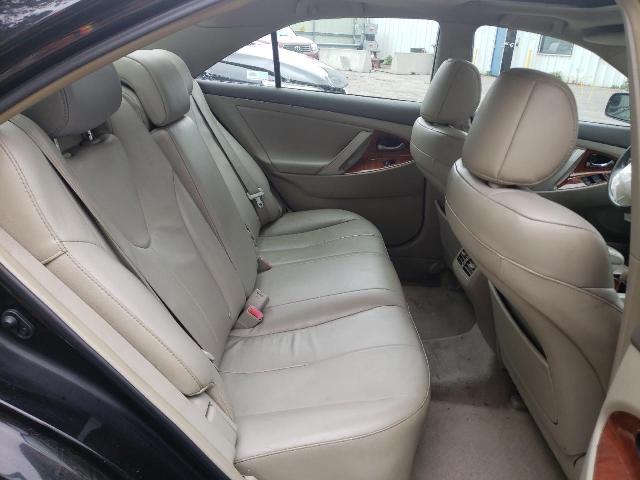 Photo 6 from auction – 2011 TOYOTA CAMRY BASE with VIN 4T1BF3EK6BU177453