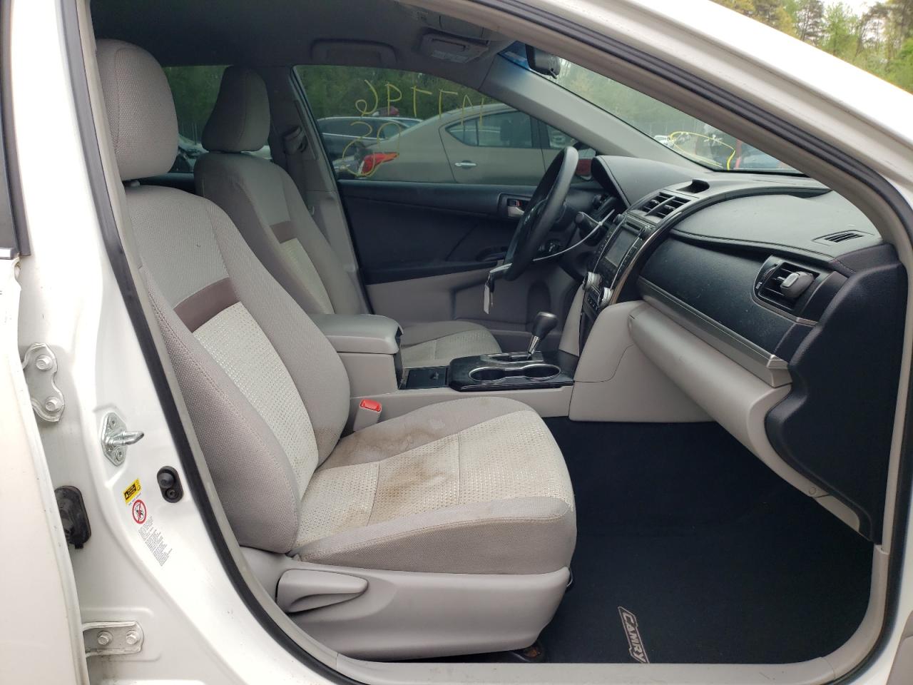 Photo 5 from auction – 2012 TOYOTA CAMRY BASE with VIN 4T4BF1FK6CR209330