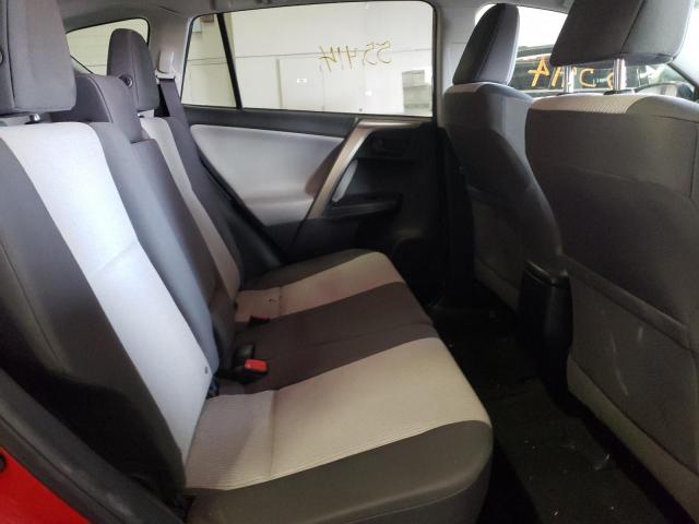 Photo 6 from auction – 2015 TOYOTA RAV4 LE with VIN JTMBFREVXFD105470