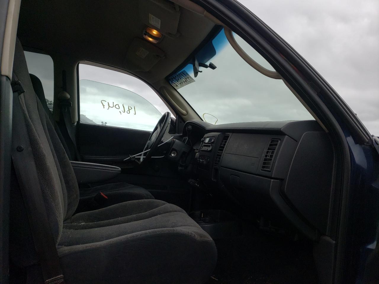 Photo 5 from auction – 2004 DODGE DAKOTA QUA with VIN 1D7HL38K64S774108