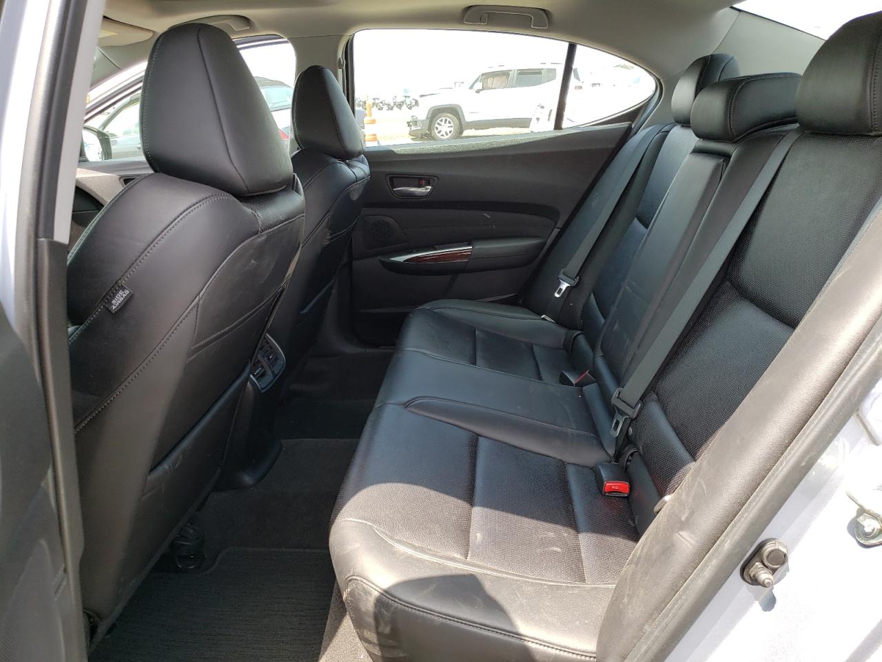 Photo 6 from auction – 2015 ACURA TLX TECH with VIN 19UUB1F52FA007654