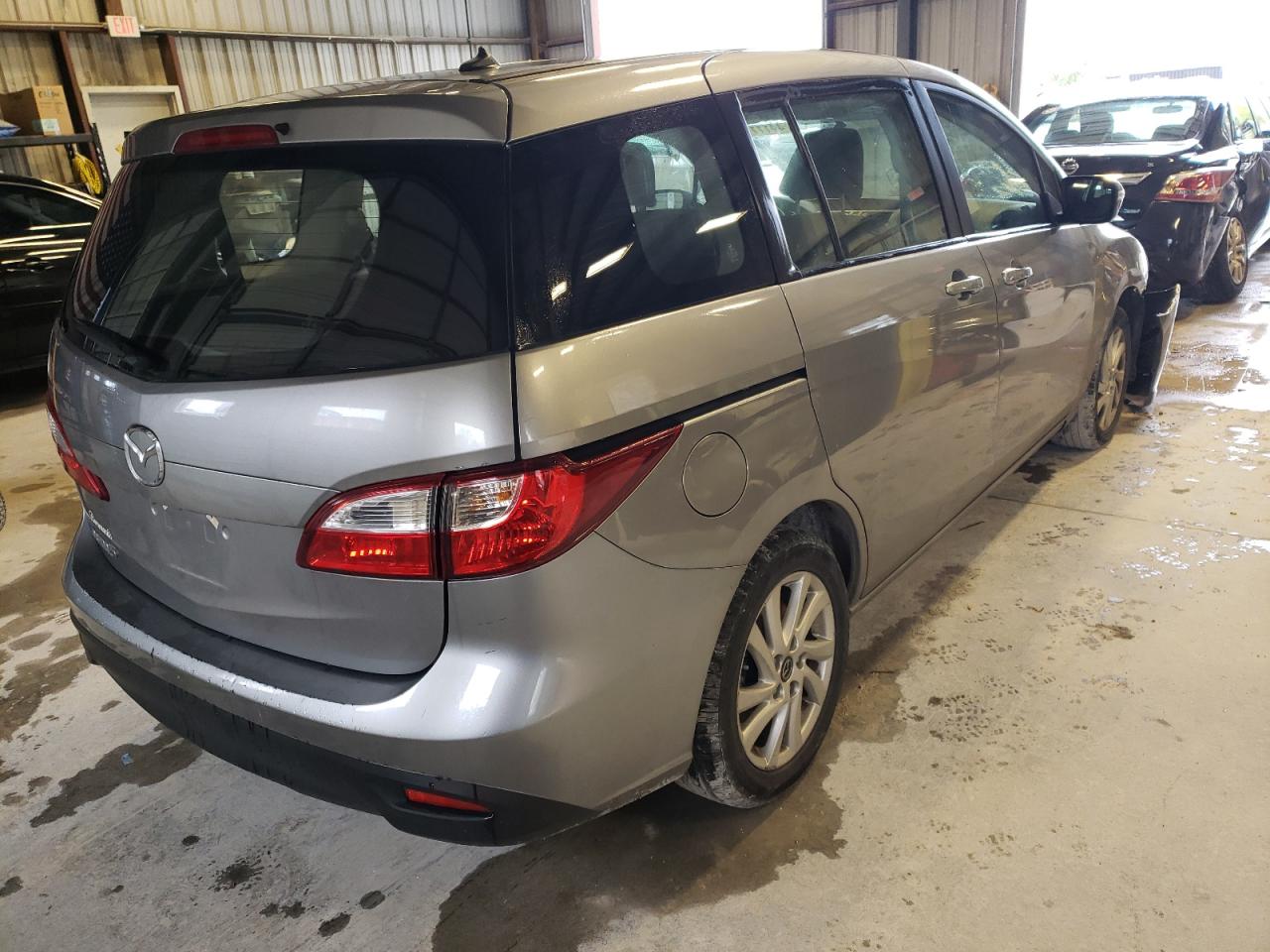 Photo 4 from auction – 2015 MAZDA 5 SPORT with VIN JM1CW2BL2F0179939