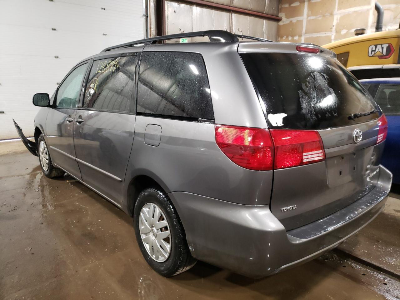 Photo 3 from auction – 2005 TOYOTA SIENNA CE with VIN 5TDZA23C65S322815