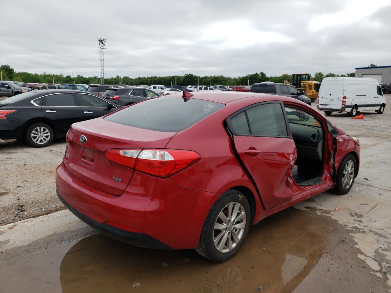 Photo 4 from auction – 2015 KIA FORTE LX with VIN KNAFX4A60F5367781