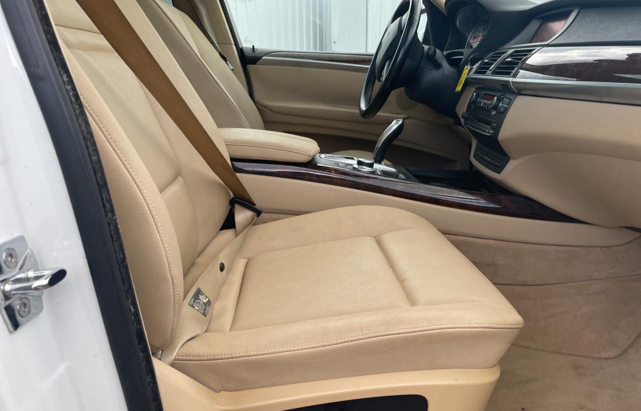 Photo 5 from auction – 2008 BMW X5 3.0I with VIN 5UXFE43578L023715