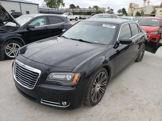 Photo 2 from auction – 2013 CHRYSLER 300 S with VIN 2C3CCABT6DH635389