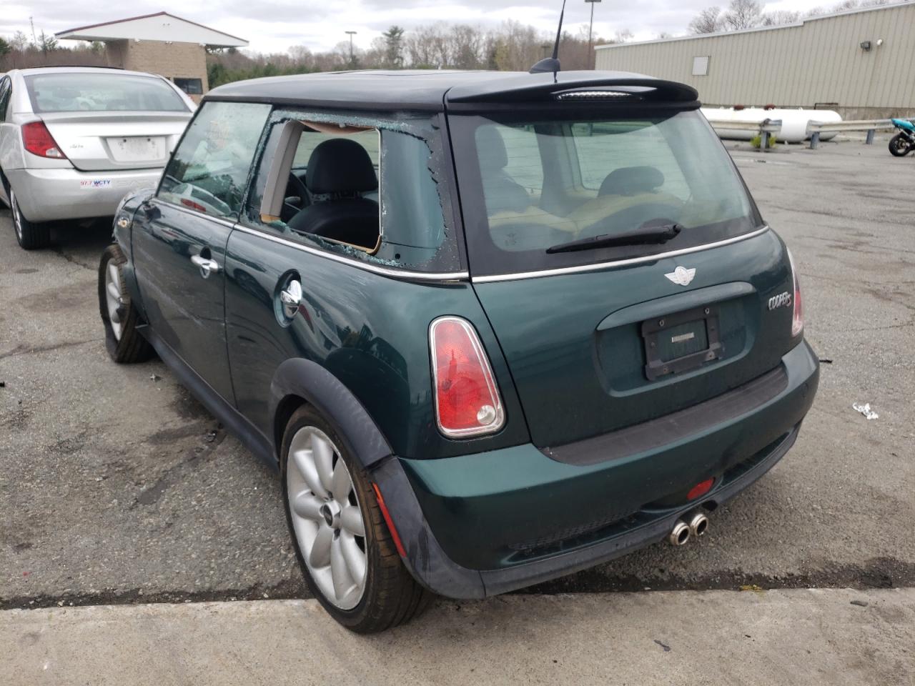 Photo 3 from auction – 2006 MINI COOPER S with VIN WMWRE33516TL19218