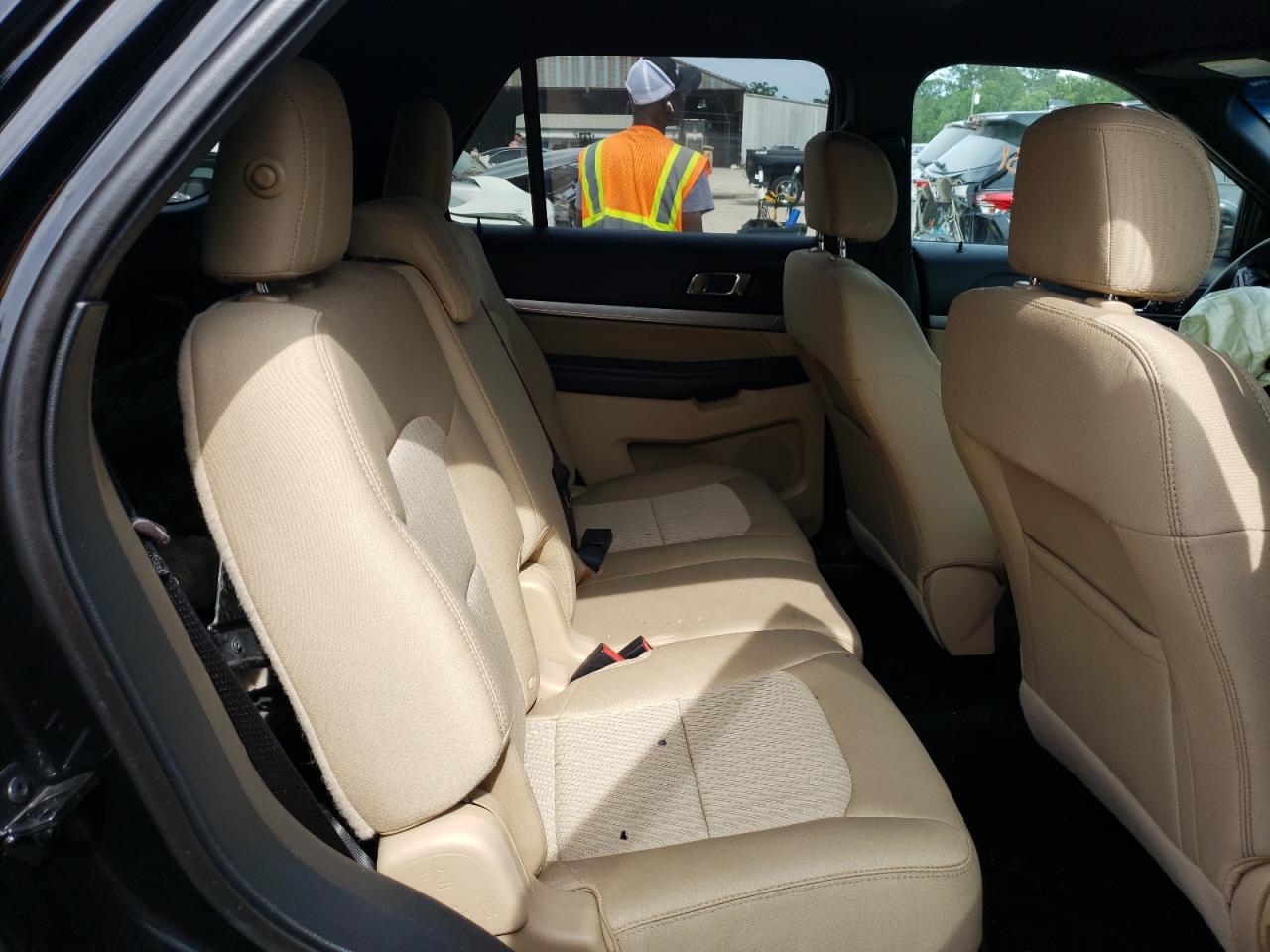 Photo 6 from auction – 2016 FORD EXPLORER with VIN 1FM5K7B86GGB77970