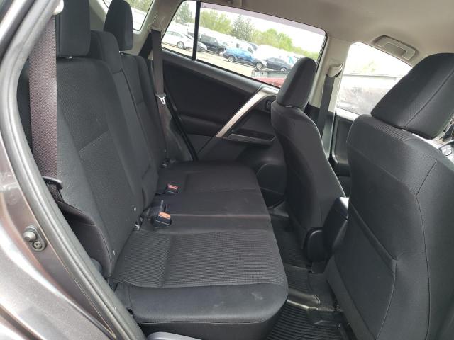 Photo 6 from auction – 2018 TOYOTA RAV4 LE with VIN JTMBFREV3JJ742338