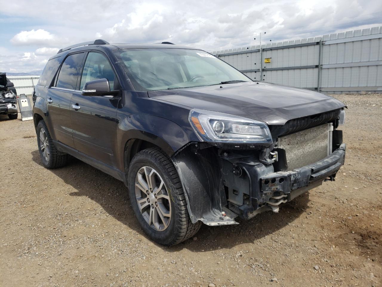 GMC ACADIA SLT 2015 with VIN 1GKKVRKD7FJ196475 - Photo from auction