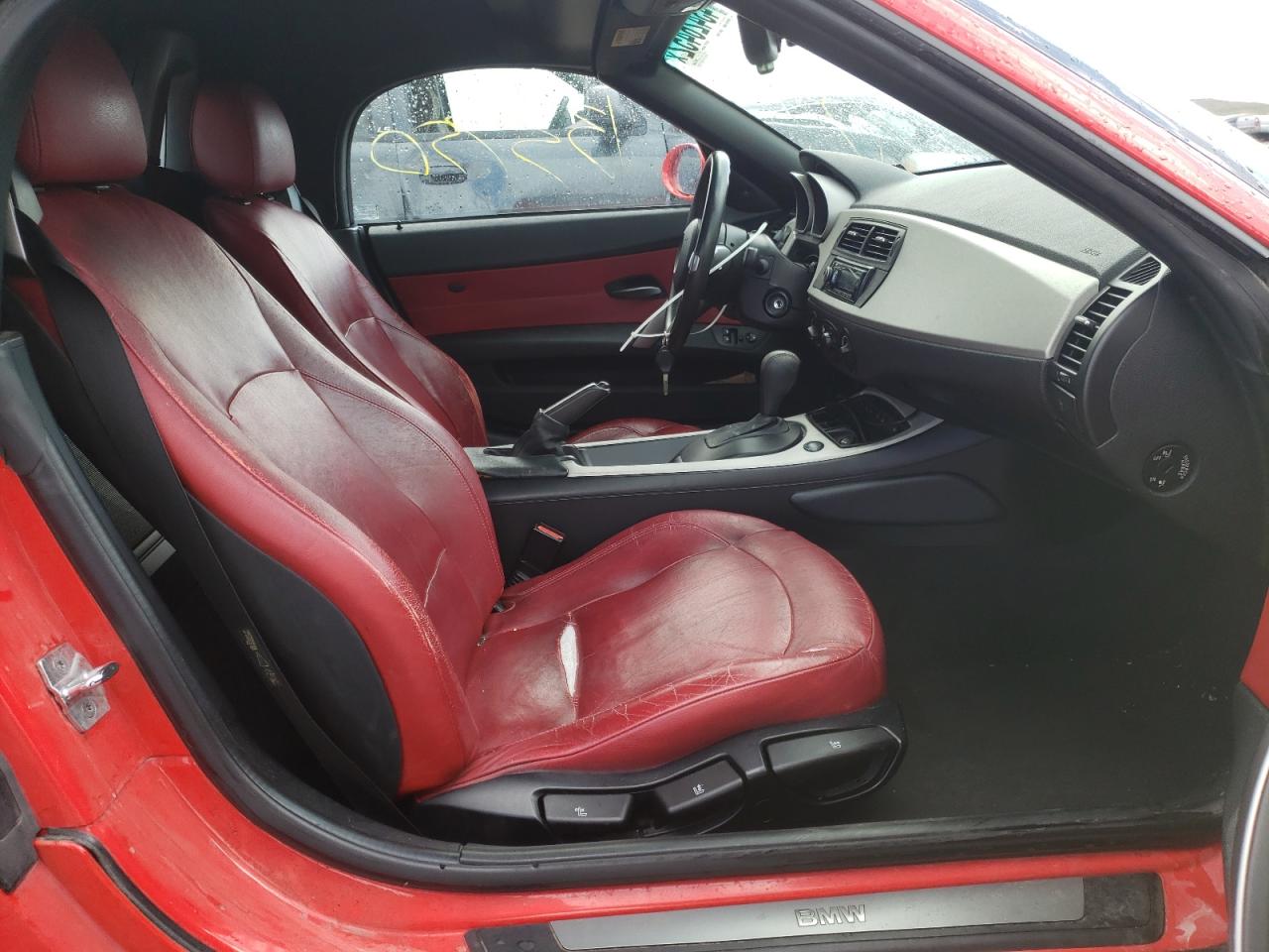 Photo 5 from auction – 2005 BMW Z4 2.5 with VIN 4USBT335X5LS55831