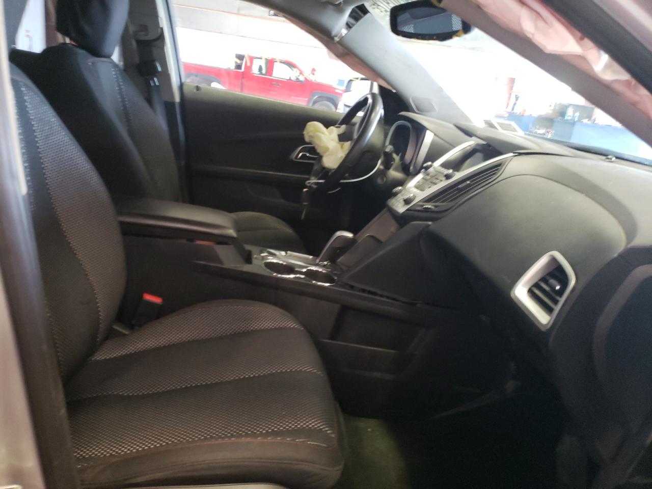 Photo 5 from auction – 2012 CHEVROLET EQUINOX LT with VIN 2GNFLEEK7C6113083