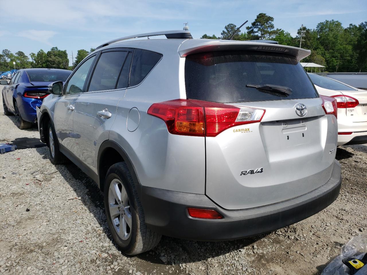 Photo 3 from auction – 2013 TOYOTA RAV4 XLE with VIN 2T3WFREV1DW019353