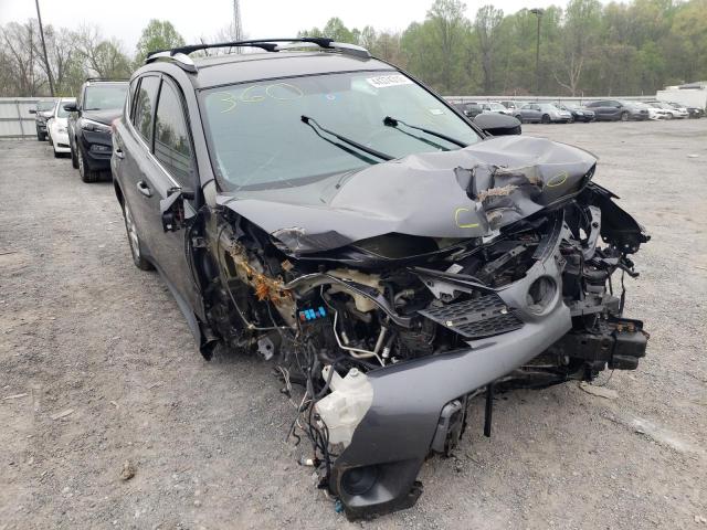 TOYOTA RAV4 LE 2014 مع رقم تعريف المركبة 2T3ZFREV8EW086000 - صورة من المزاد