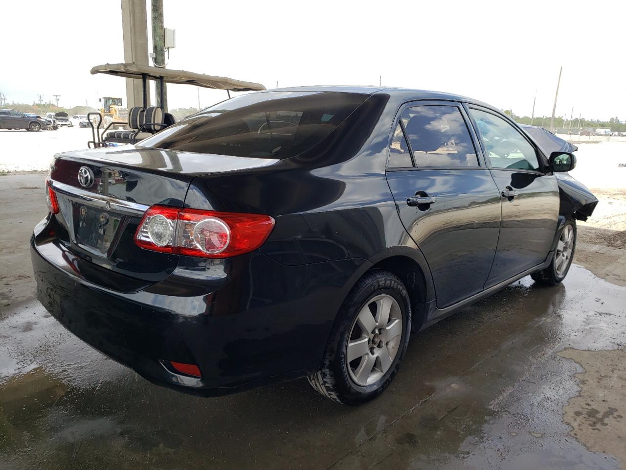Photo 4 from auction – 2013 TOYOTA COROLLA BA with VIN 5YFBU4EE0DP179855