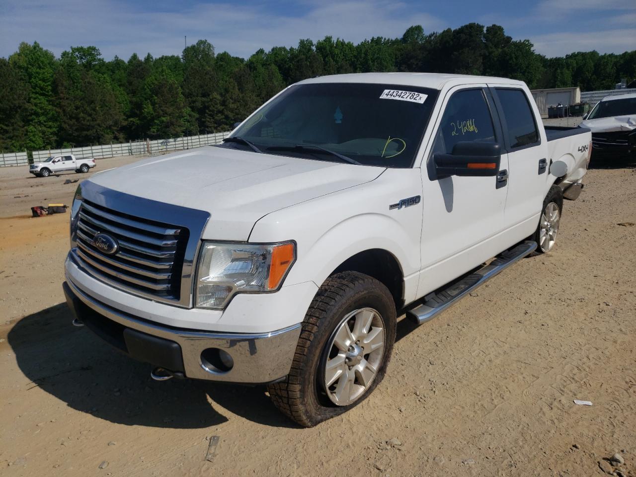 Photo 2 from auction – 2011 FORD F150 SUPER with VIN 1FTFW1EF2BFC84050