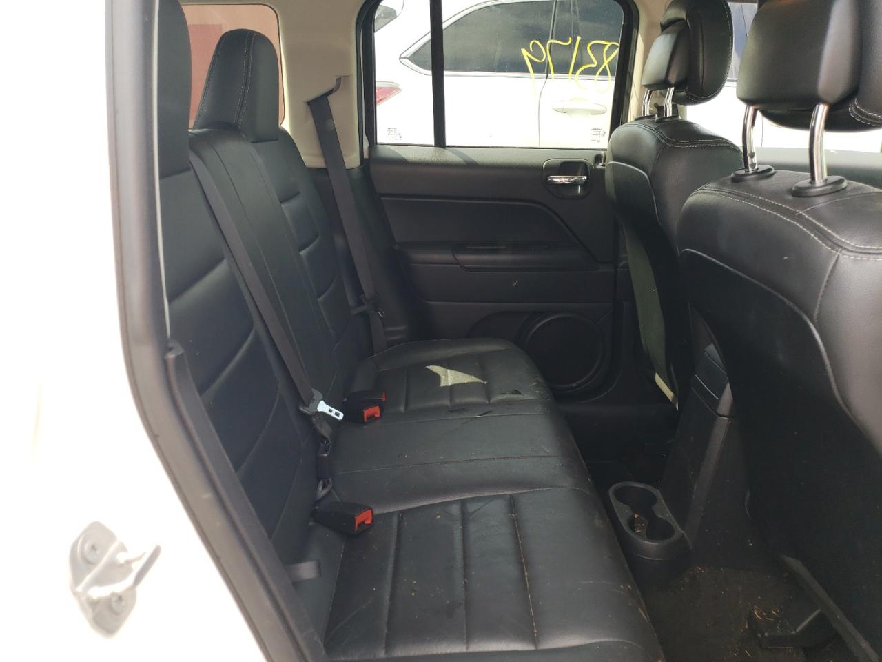 Photo 6 from auction – 2015 JEEP PATRIOT LA with VIN 1C4NJPFA5FD377047