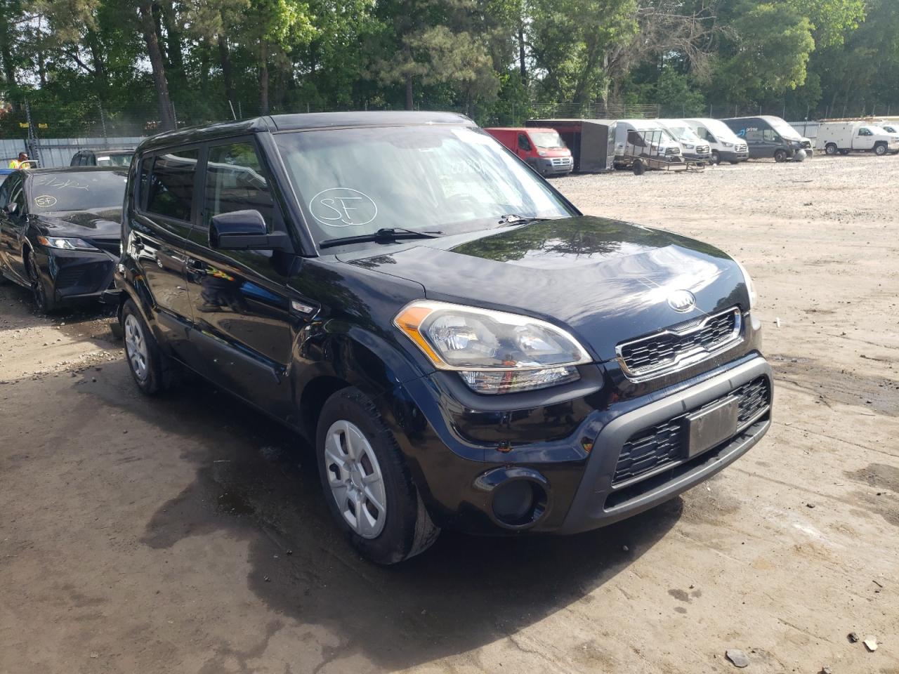 KIA SOUL 2013 with VIN KNDJT2A56D7542220 - Photo from auction