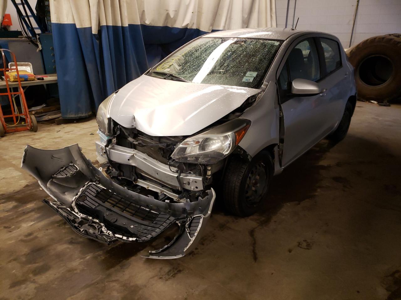 Photo 2 from auction – 2015 TOYOTA YARIS with VIN VNKKTUD38FA039988