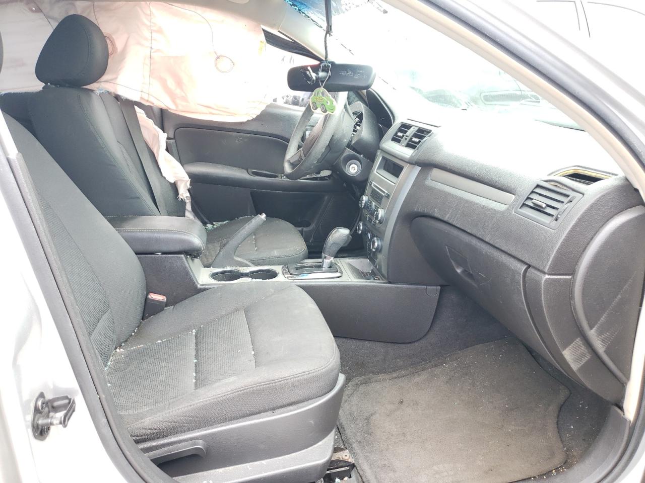Photo 5 from auction – 2011 FORD FUSION SE with VIN 3FAHP0HA4BR131324