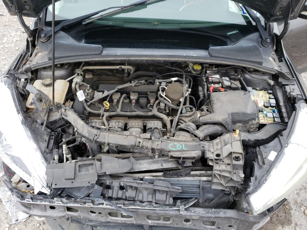 Foto 7 de la subasta – 2015 FORD FOCUS SE con VIN 1FADP3K25FL230854
