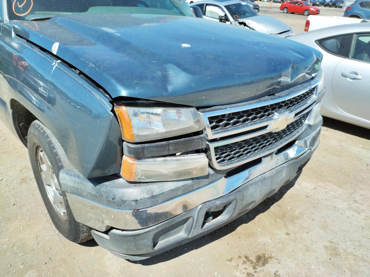 Photo 9 from auction – 2007 CHEVROLET SILVERADO with VIN 1GCEC19XX7Z164641