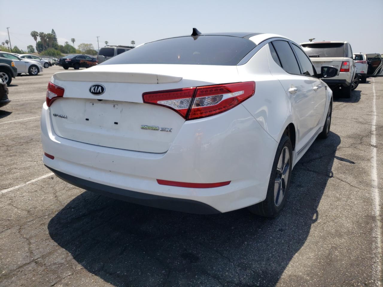 Photo 4 from auction – 2013 KIA OPTIMA HYB with VIN KNAGM4AD8D5043101