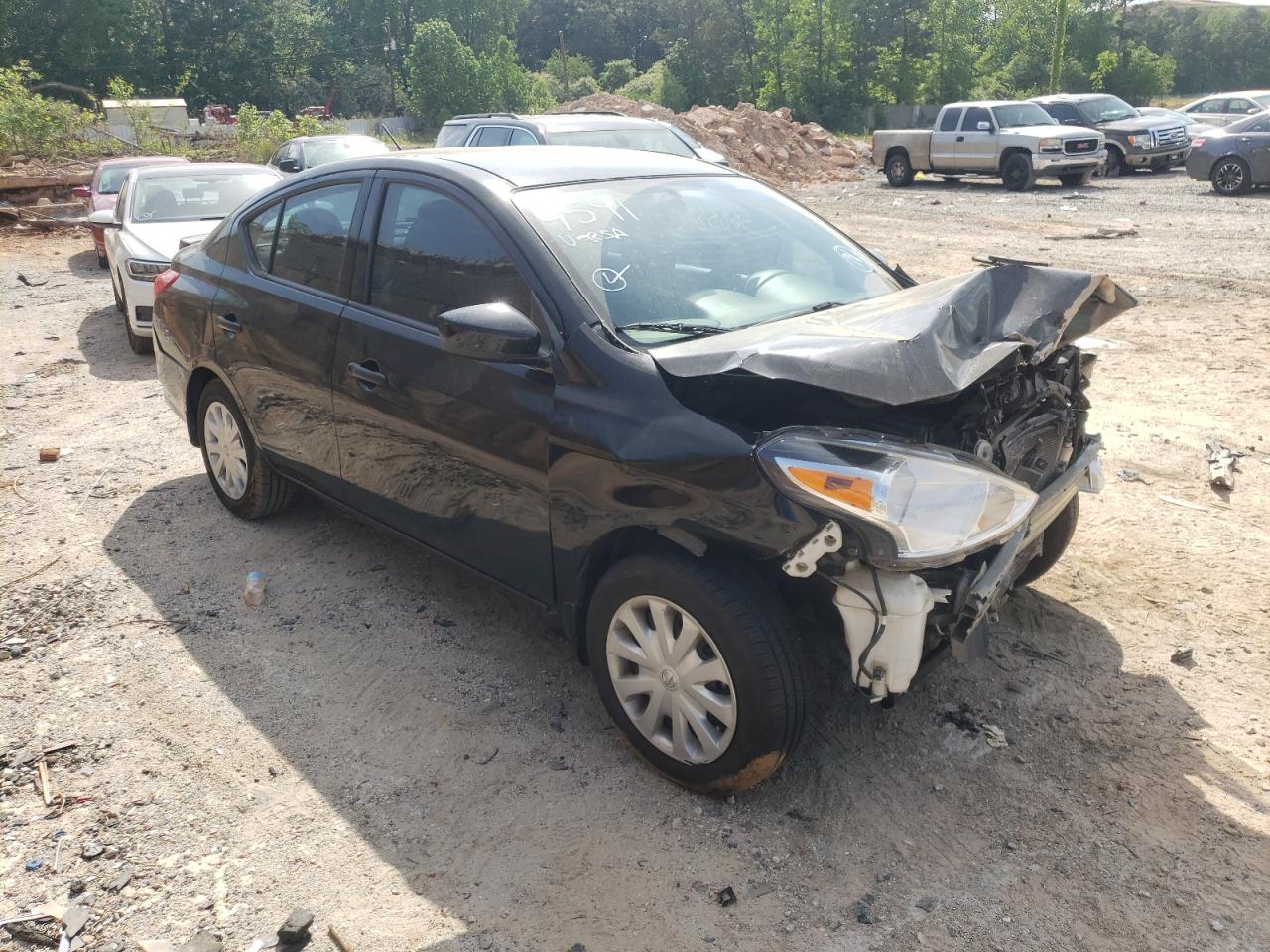 NISSAN VERSA S 2017 with VIN 3N1CN7AP8HL824591 - Photo from auction