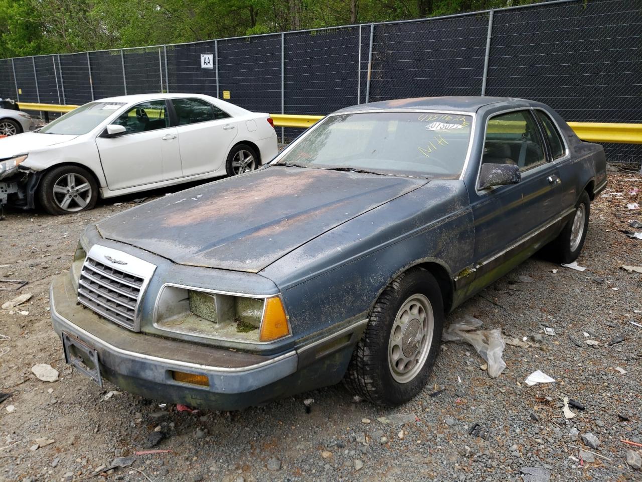 Photo 2 from auction – 1985 FORD THUNDERBIR with VIN 1FABP463XFH199202