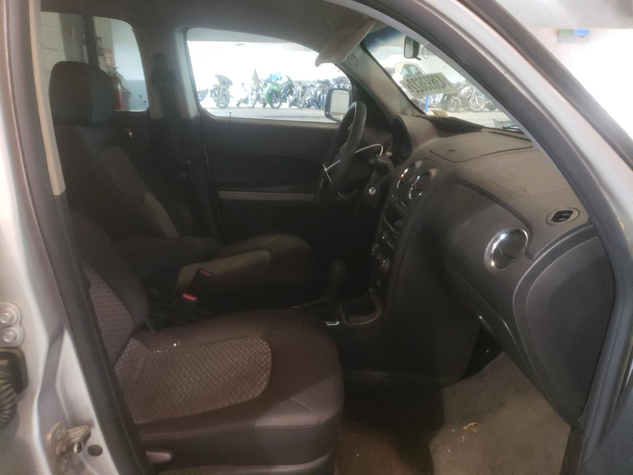 Zdjęcie 5 z aukcji – 2011 CHEVROLET HHR LS z VIN 3GNBAAFW4BS557441