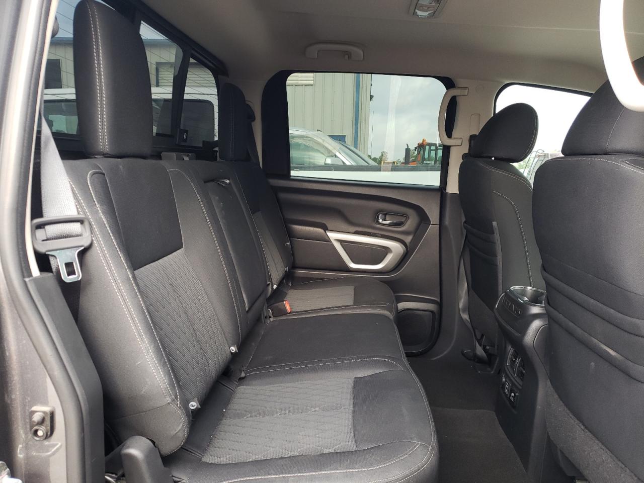 Photo 6 from auction – 2019 NISSAN TITAN PLAT with VIN 1N6AA1E64KN504591