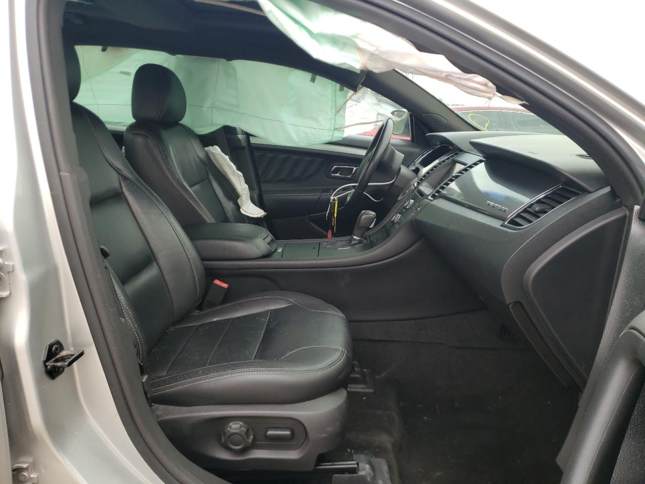 Photo 5 from auction – 2013 FORD TAURUS SEL with VIN 1FAHP2E82DG128221