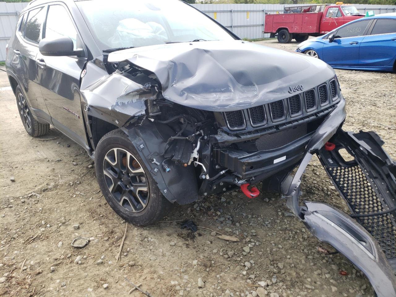 Photo 9 from auction – 2020 JEEP COMPASS TR with VIN 3C4NJDDB3LT127435