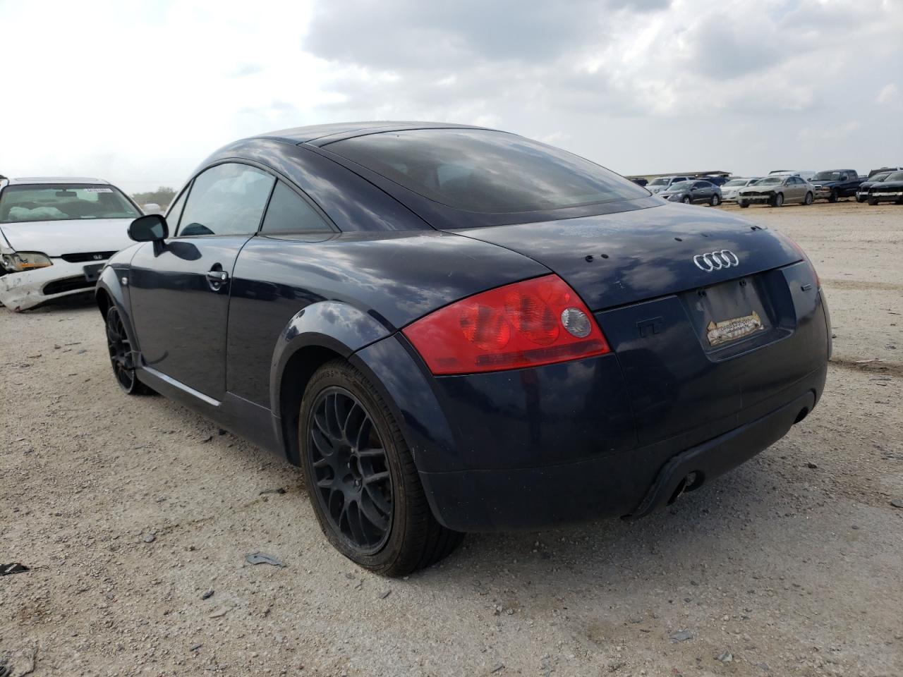 Photo 3 from auction – 2004 AUDI TT with VIN TRUSC28N741011661