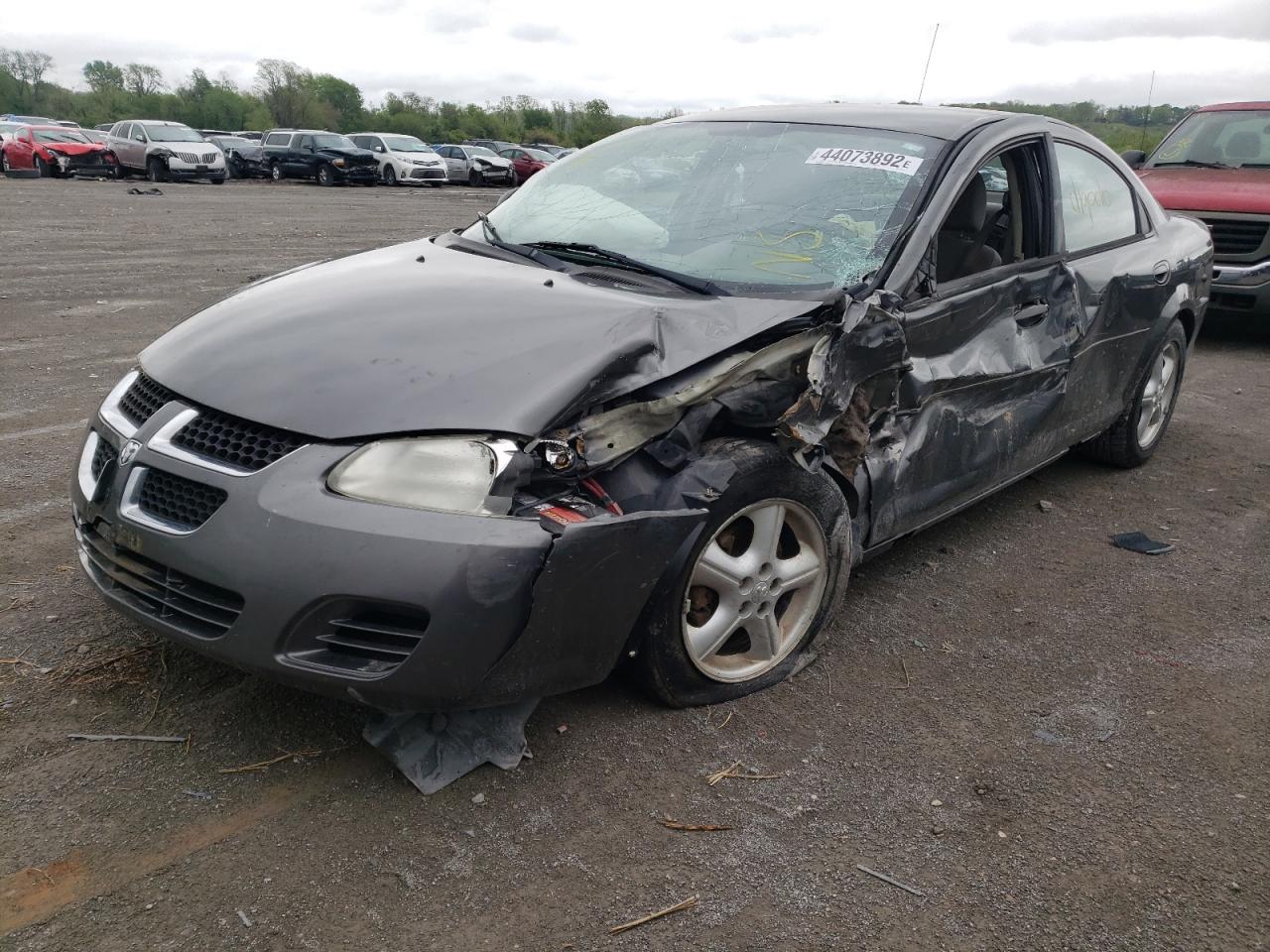 Photo 2 from auction – 2005 DODGE STRATUS SX with VIN 1B3EL46X45N583855