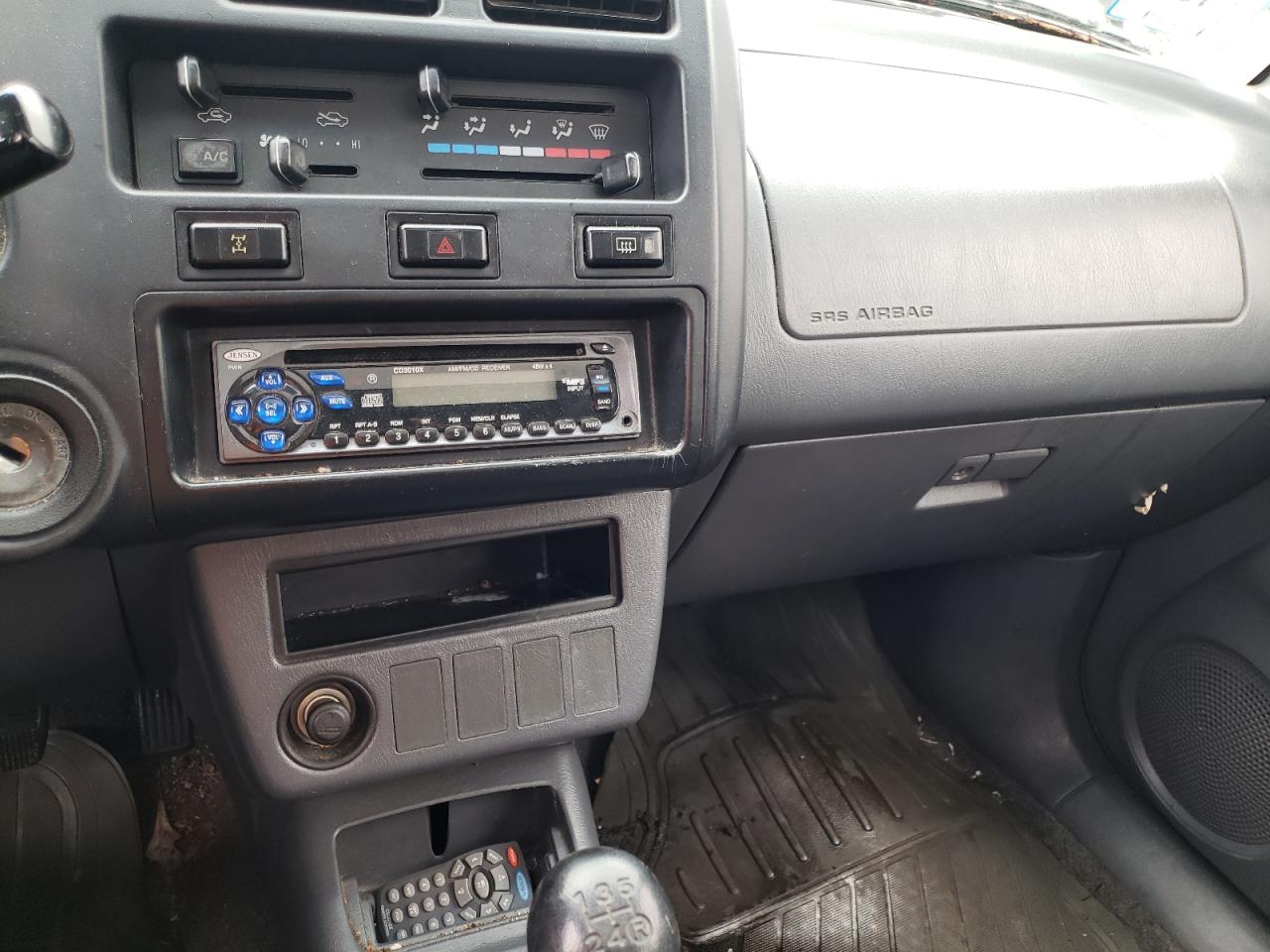 Photo 9 from auction – 1997 TOYOTA RAV4 with VIN JT3HP10V4V0144484