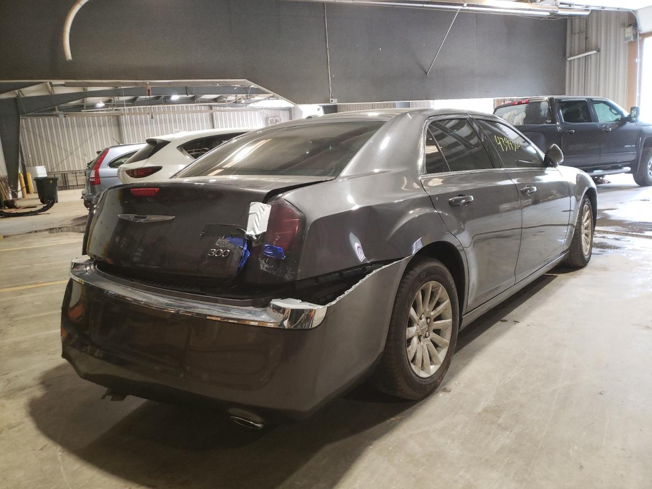 Photo 4 from auction – 2014 CHRYSLER 300 with VIN 2C3CCAAG5EH124276