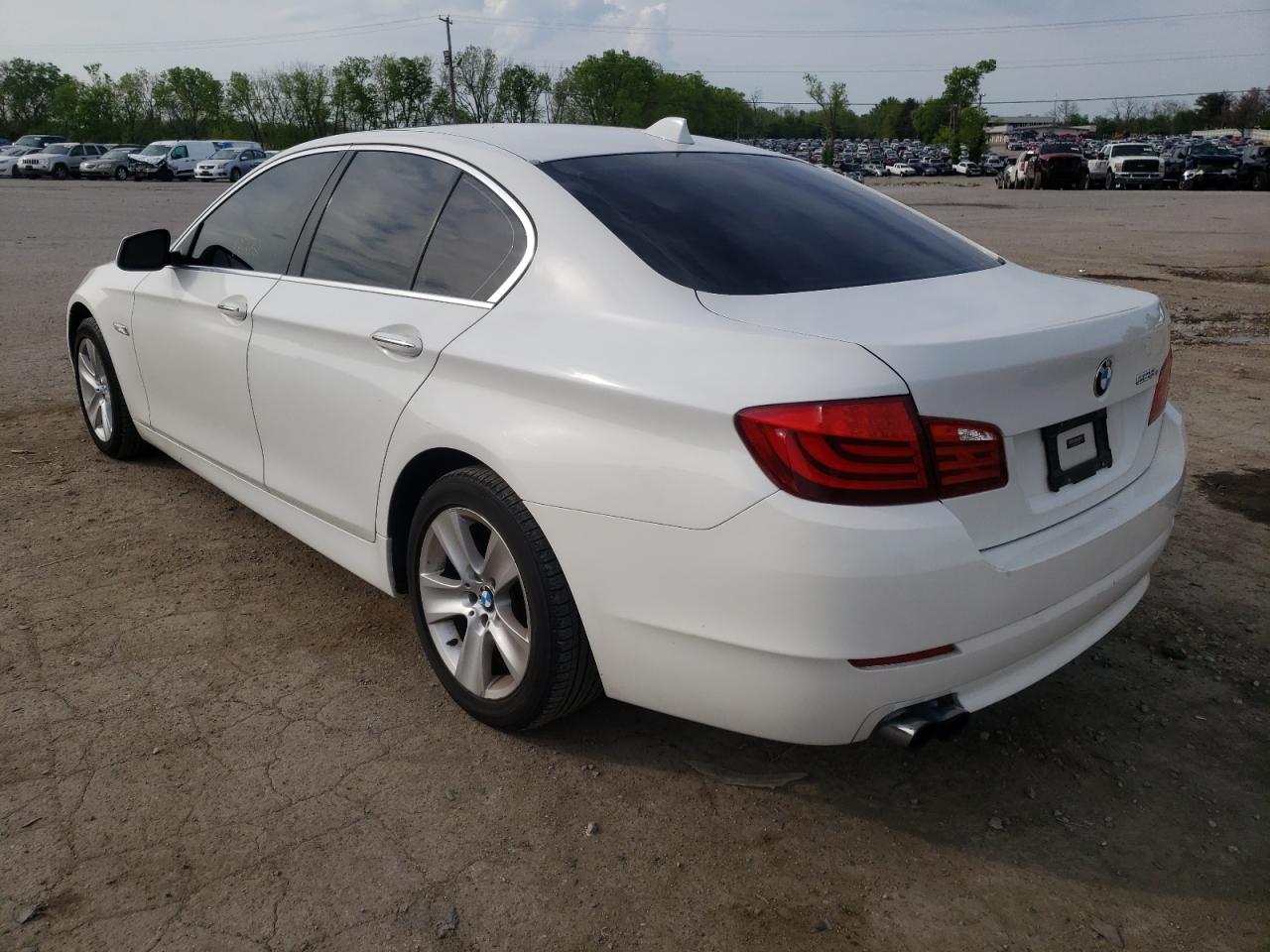 Photo 3 from auction – 2013 BMW 528 I with VIN WBAXG5C54DDY35397