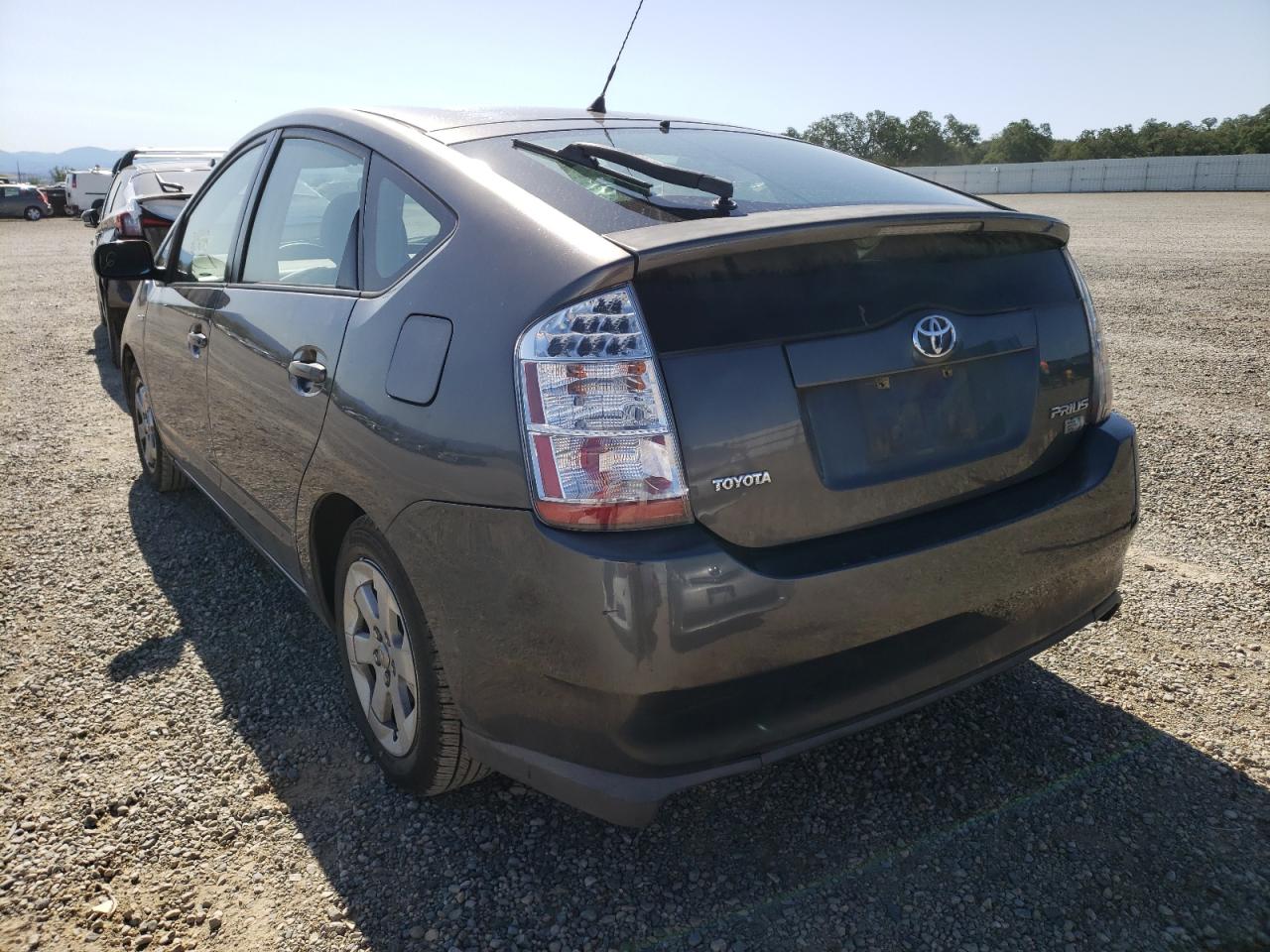 Photo 3 from auction – 2007 TOYOTA PRIUS with VIN JTDKB20U573242633