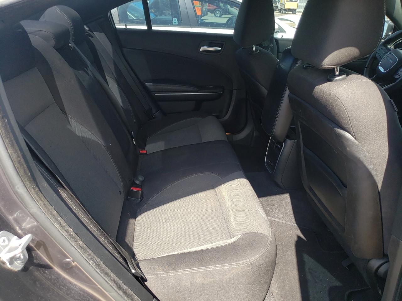 Photo 6 from auction – 2015 DODGE CHARGER SE with VIN 2C3CDXBG3FH744933
