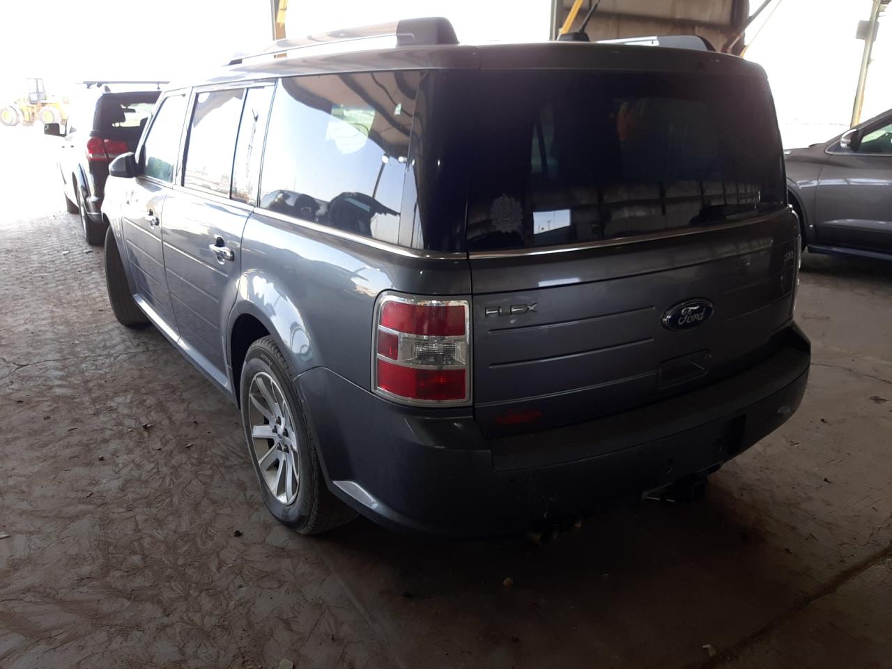 Photo 3 from auction – 2010 FORD FLEX SEL with VIN 2FMGK5CCXABA98543