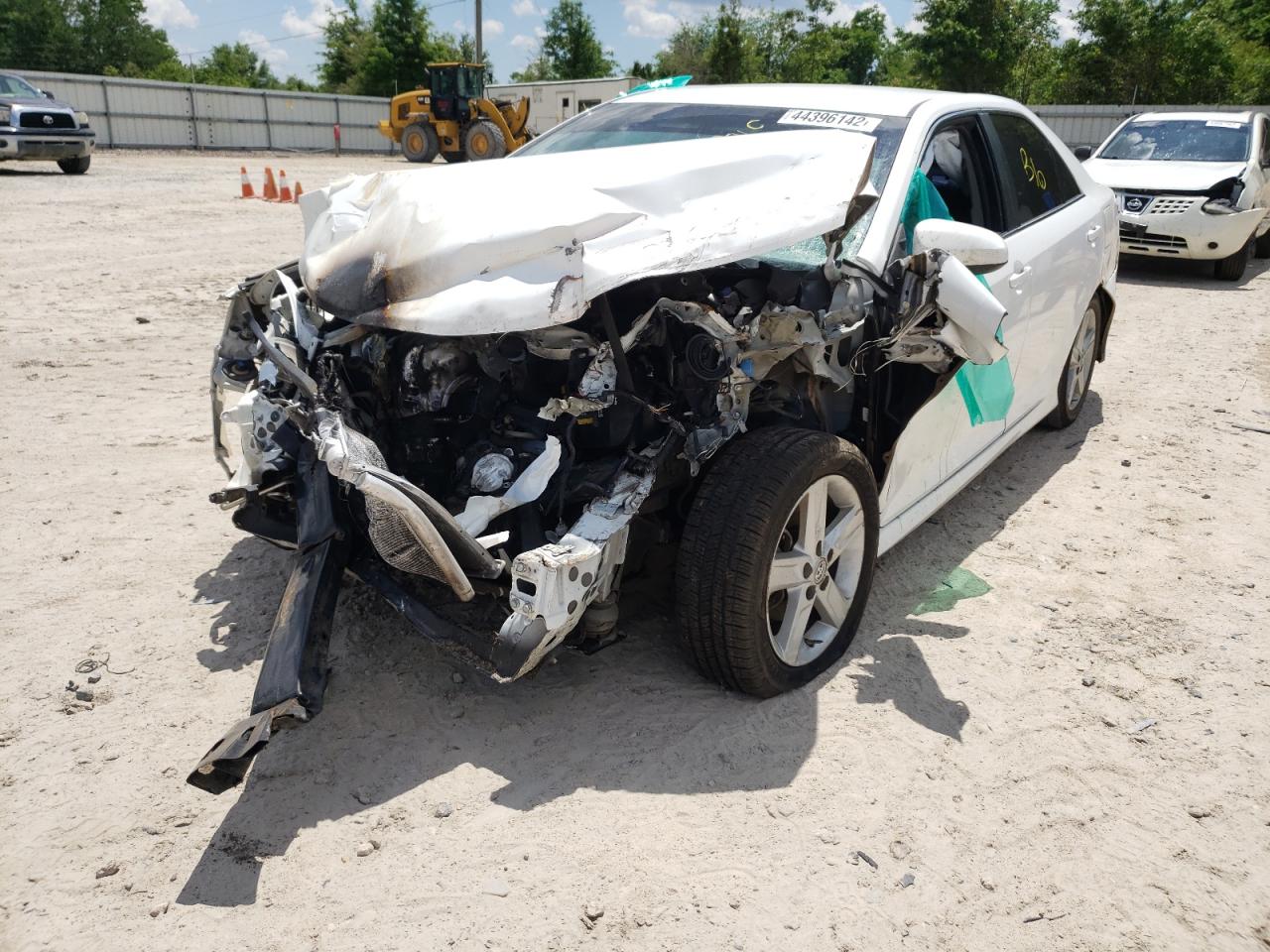 Photo 2 from auction – 2012 TOYOTA CAMRY BASE with VIN 4T1BF1FK6CU567649