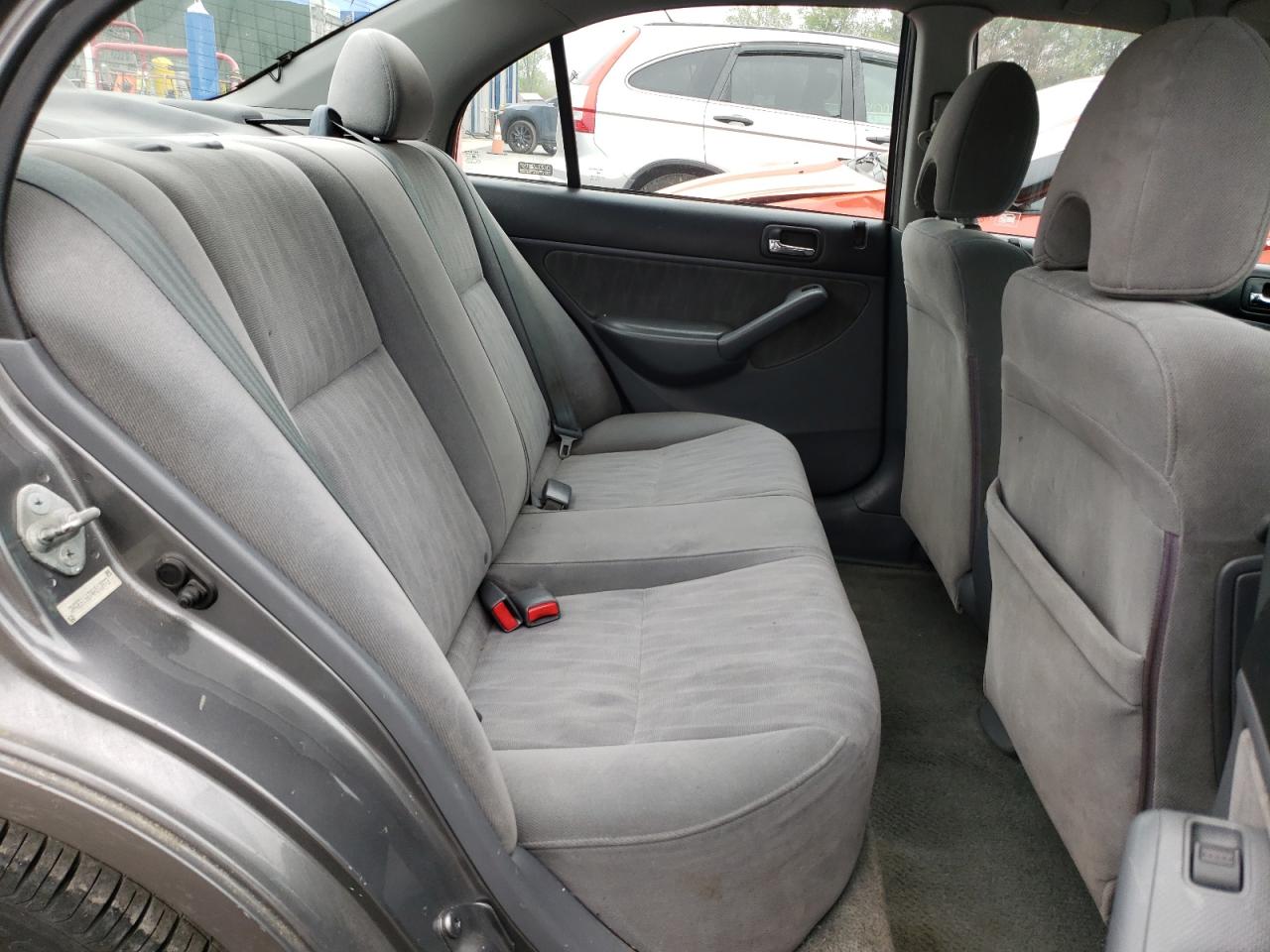 Photo 6 from auction – 2004 HONDA CIVIC LX with VIN 2HGES16674H512973