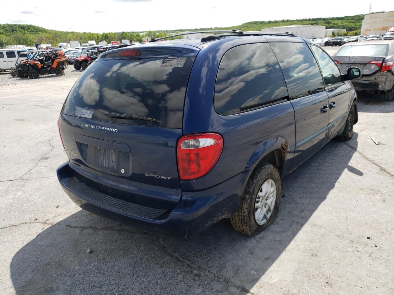 Photo 4 from auction – 2002 DODGE GRAND CARA with VIN 2B4GP443X2R740246