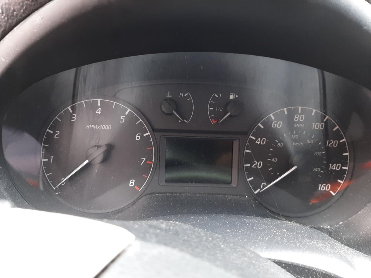 Photo 8 from auction – 2016 NISSAN SENTRA S with VIN 3N1AB7AP3GY293205