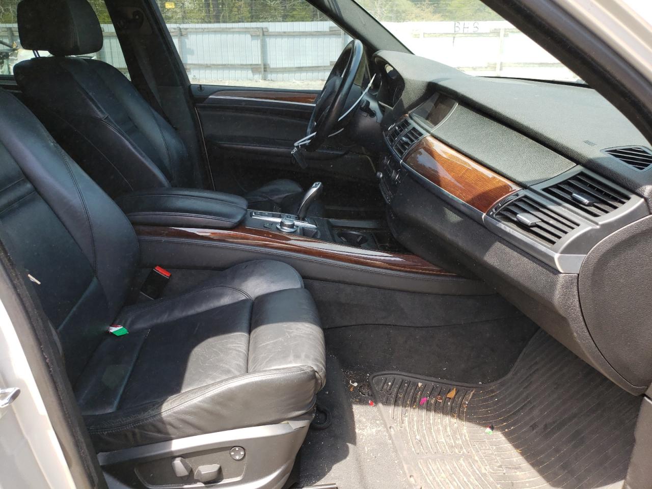Photo 5 from auction – 2008 BMW X5 4.8I with VIN 5UXFE83548L165138