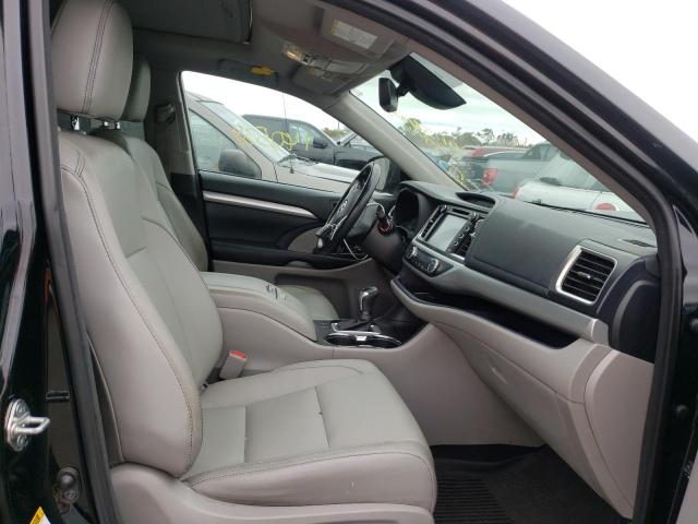 Photo 9 from auction – 2017 TOYOTA HIGHLANDER with VIN 5TDJGRFH0HS034904
